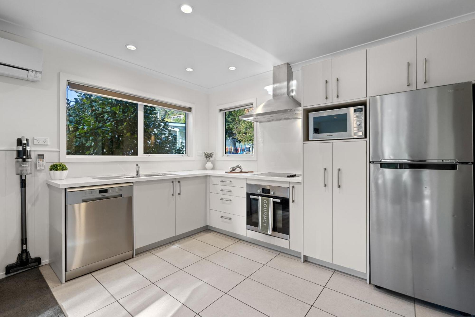Tasman Holiday Parks פיקטון מראה חיצוני תמונה A modern Australian kitchen