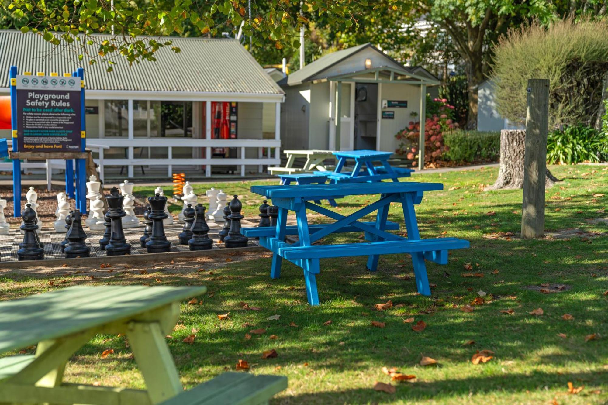 Tasman Holiday Parks פיקטון מראה חיצוני תמונה The cafe at the park