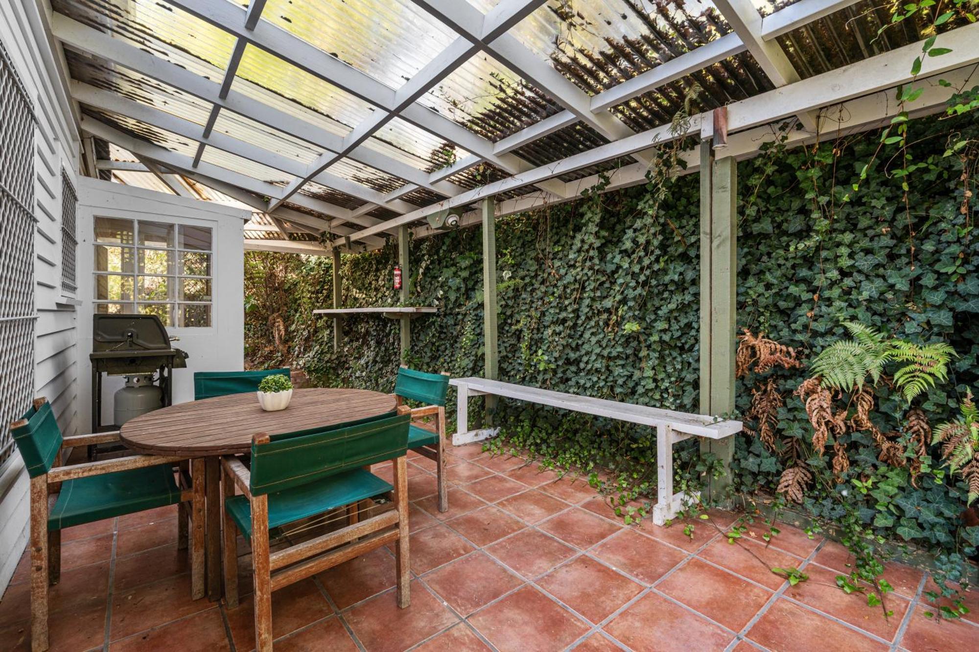 Tasman Holiday Parks פיקטון מראה חיצוני תמונה The courtyard at the house