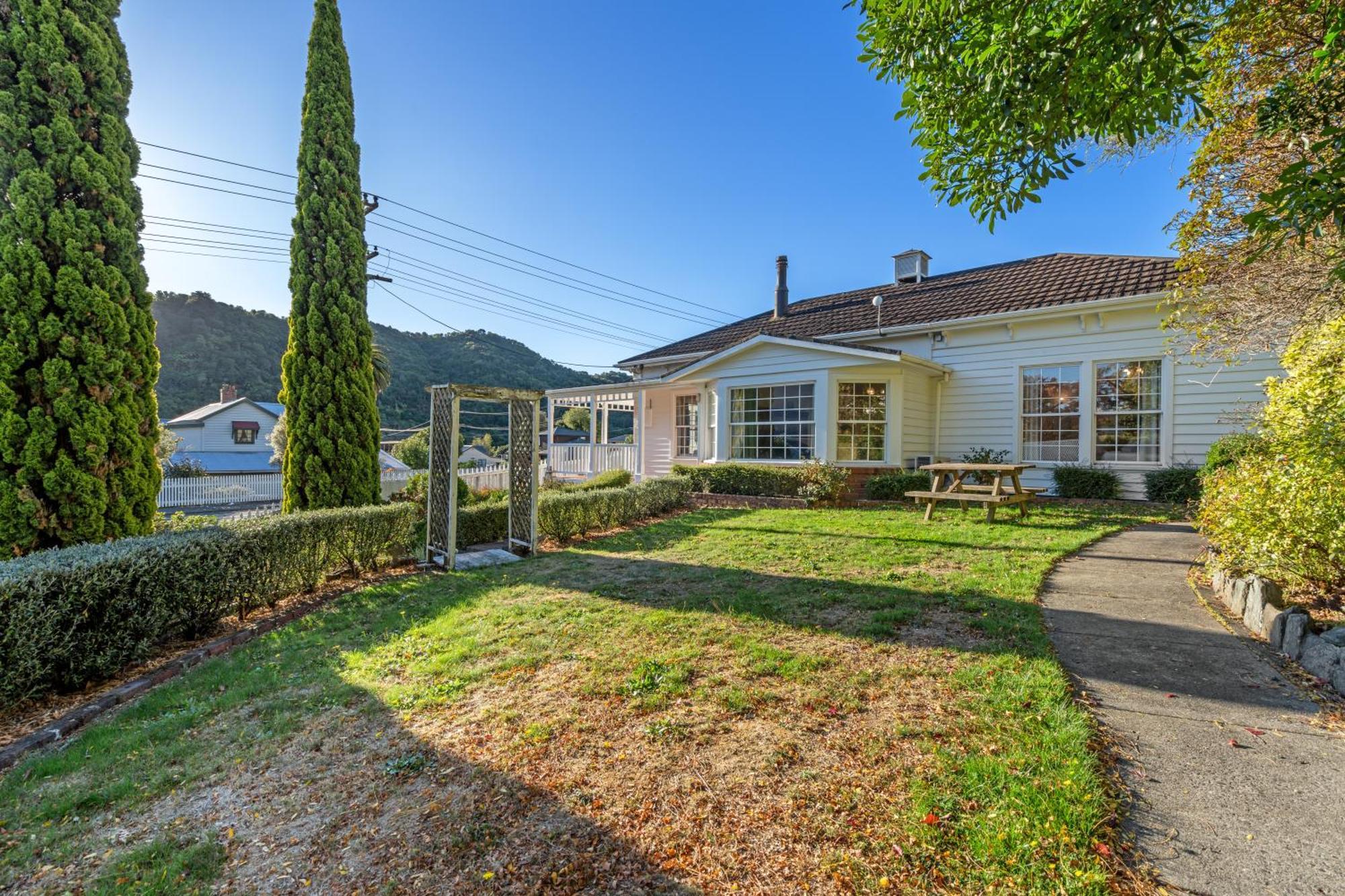 Tasman Holiday Parks פיקטון מראה חיצוני תמונה The house in 2015